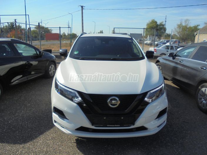 NISSAN QASHQAI 1.7 dCi Tekna 4x4 Xtronic