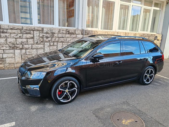 SKODA OCTAVIA Combi 2.0 CR TDI RS