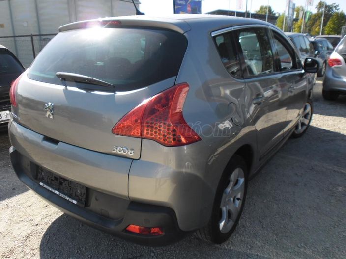 PEUGEOT 3008 1.6 VTi Active