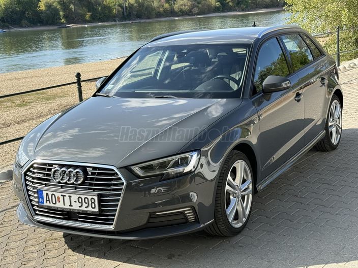 AUDI A3 Sportback 40 TFSI e Advanced S-tronic