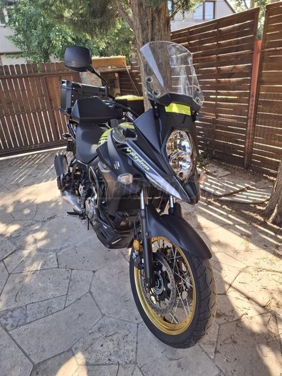SUZUKI DL 650