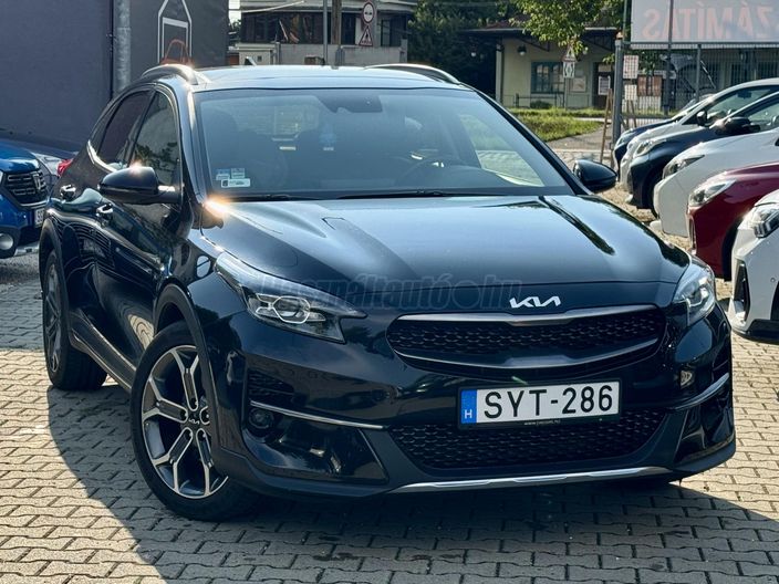 KIA XCEED 1.0 T-GDI X-Gold