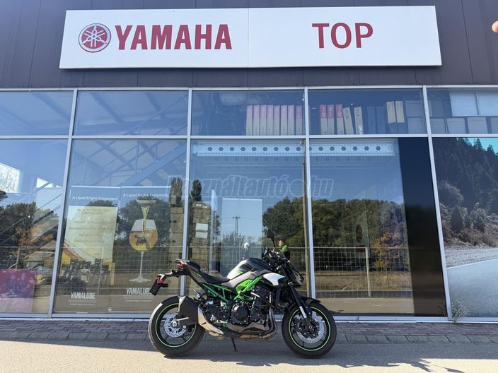 KAWASAKI Z 900
