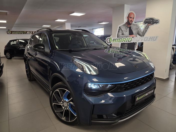 LYNK & CO 01