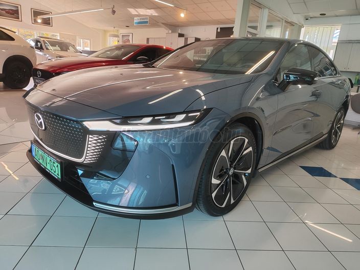 MAZDA 6 6e 68,8kWh e-Skyactiv EV Takumi Plus