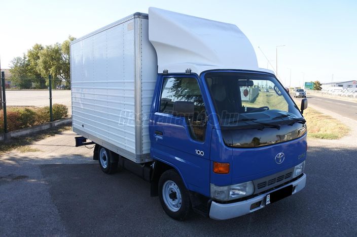TOYOTA DYNA 2.5 D 100