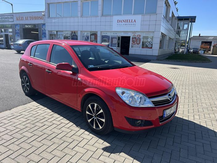 OPEL ASTRA H 1.4 Essentia