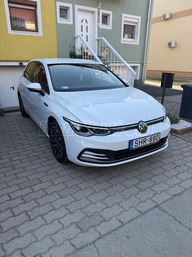 VOLKSWAGEN GOLF VIII 1.5 eTSI ACT Style DSG