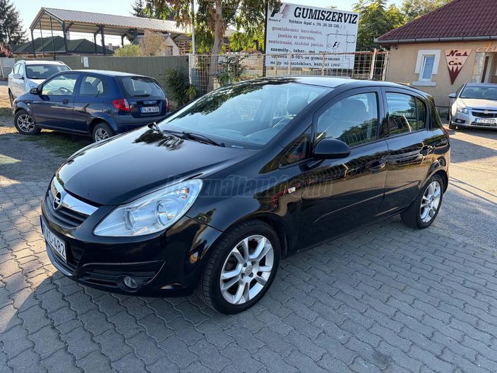 OPEL CORSA D 1.4 Enjoy