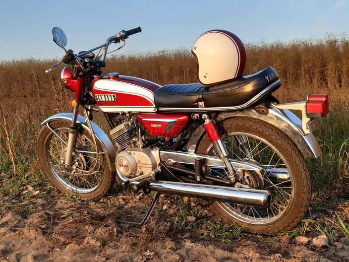 YAMAHA