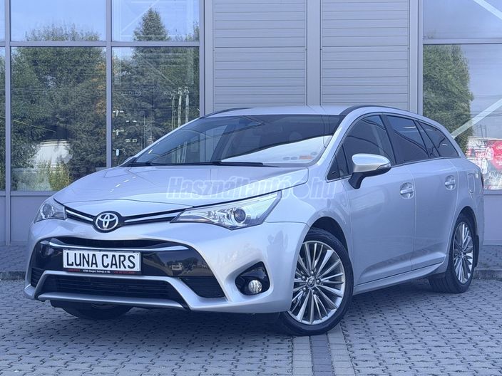TOYOTA AVENSIS 1.8 Active CVT