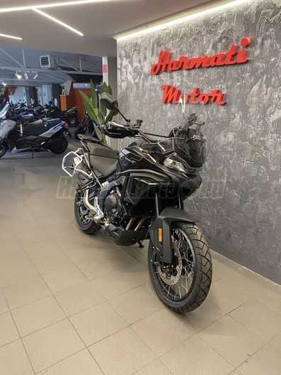 CFMOTO 700 MT
