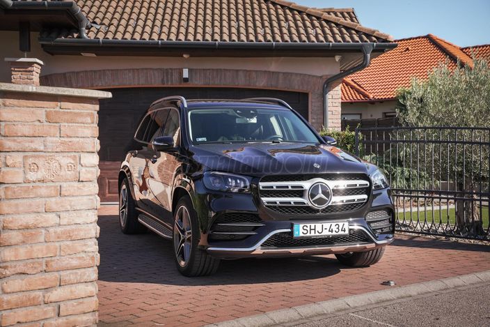 MERCEDES-BENZ GLS 400 d 4Matic 9G-TRONIC (7 személyes )