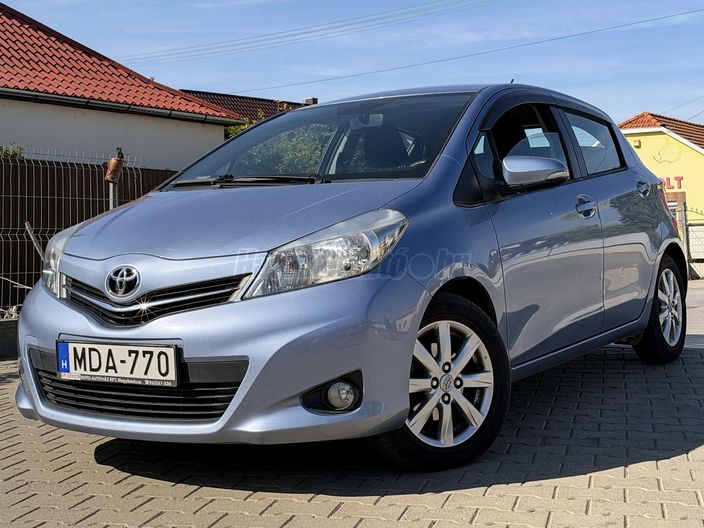 TOYOTA YARIS 1.33 Style
