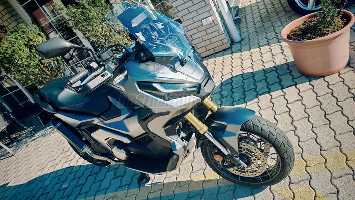 HONDA X-ADV