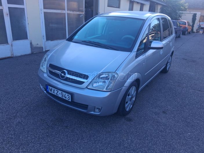 OPEL MERIVA 1.7 CDTI Cosmo