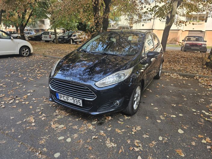FORD FIESTA 1.6 TDCi Titanium