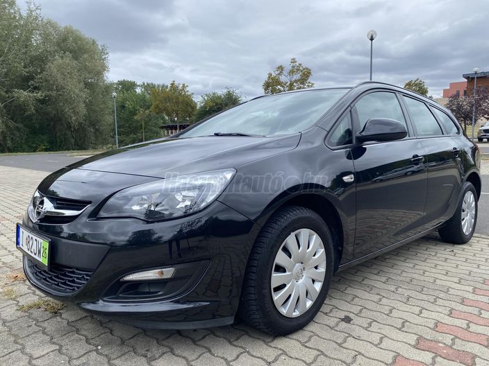 OPEL ASTRA J Sports Tourer 1.6 Cosmo EURO6