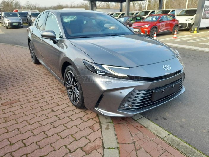 TOYOTA CAMRY 2.5 Hybrid Executive e-CVT