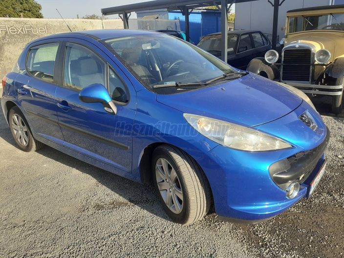 PEUGEOT 207 1.6 VTi Sporty