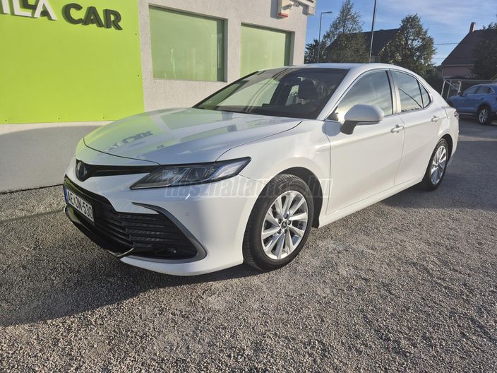 TOYOTA CAMRY 2.5 Hybrid Comfort CVT