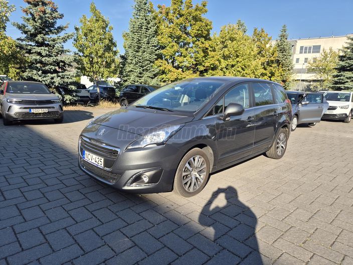 PEUGEOT 5008 2.0 HDi Active (Automata)