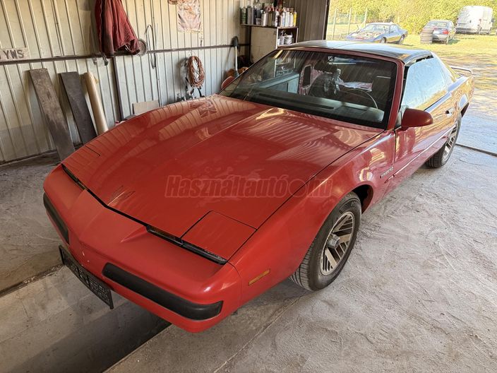 PONTIAC FIREBIRD