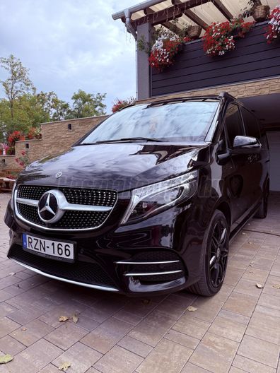MERCEDES-BENZ V-OSZTÁLY V 300 BlueTec d Exclusive L (Automata) 4x4 (7 személyes )