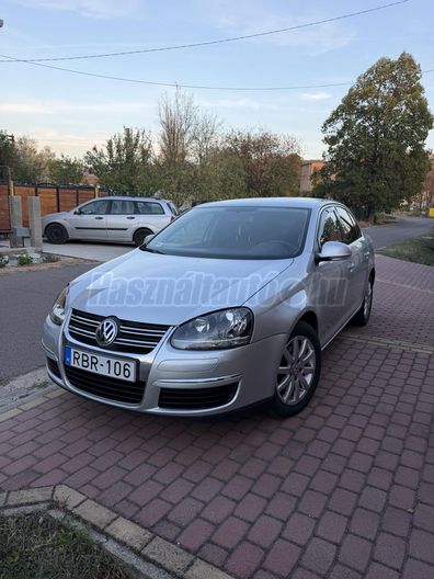 VOLKSWAGEN JETTA V 2.0 FSI Sportline