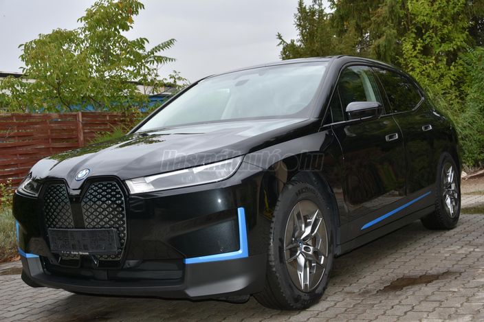 BMW IX xDrive40 74,1kWh