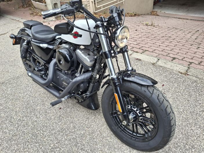 HARLEY-DAVIDSON FORTY-EIGHT