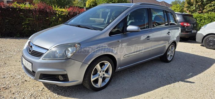 OPEL ZAFIRA B 1.9 DTI Cosmo