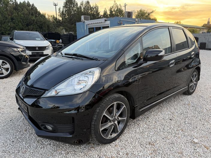 HONDA JAZZ