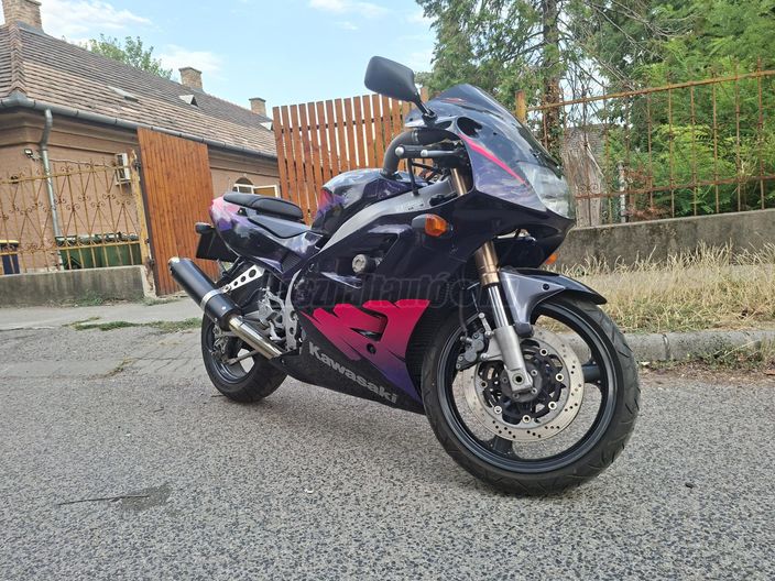 KAWASAKI ZXR 400