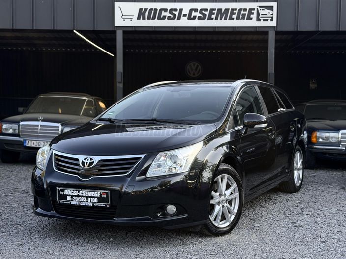 TOYOTA AVENSIS Wagon 1.8