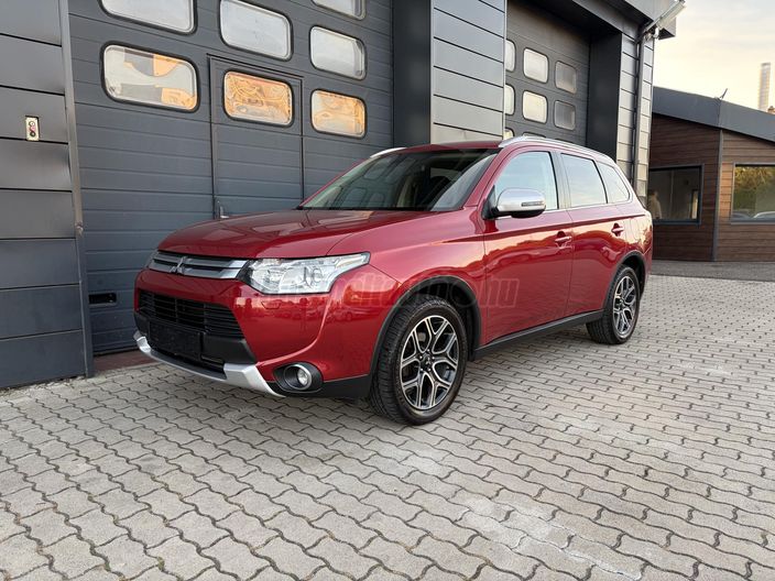 MITSUBISHI OUTLANDER 2.2 DI-D Intense Plus 4WD (Automata)