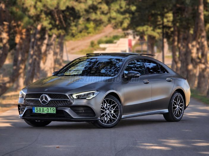 MERCEDES-BENZ CLA 250 e AMG Line 8G-DCT Plug-in hybrid