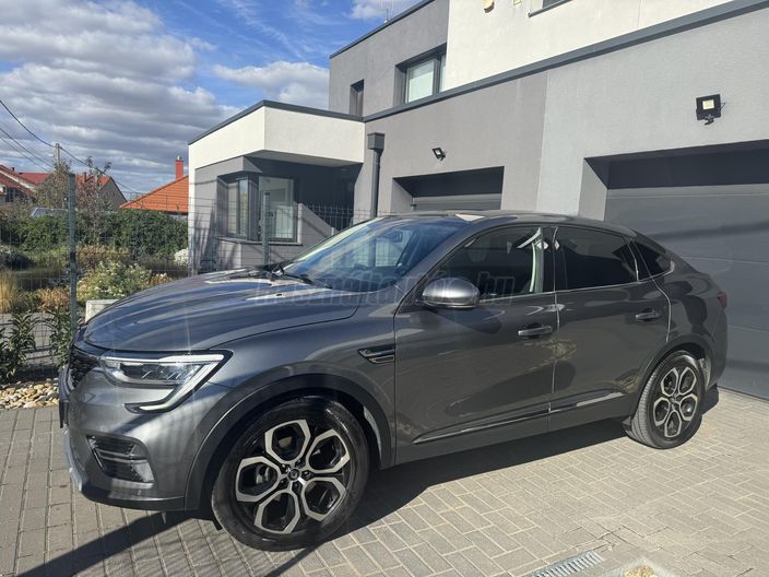 RENAULT ARKANA 1.6 E-Tech Hybrid E-Tech Engineered