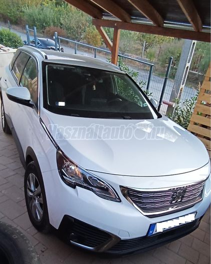 PEUGEOT 5008 1.2 PureTech Active S&S (7 személyes ) EURO6.3
