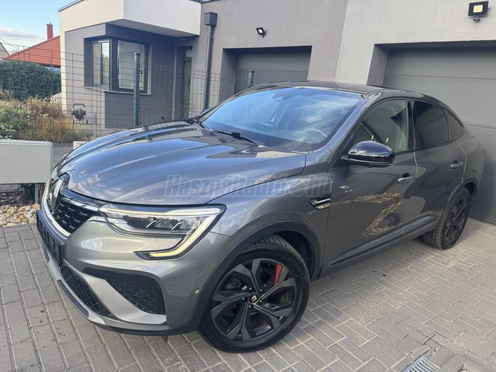 RENAULT ARKANA 1.6 E-Tech Hybrid R.S. Line