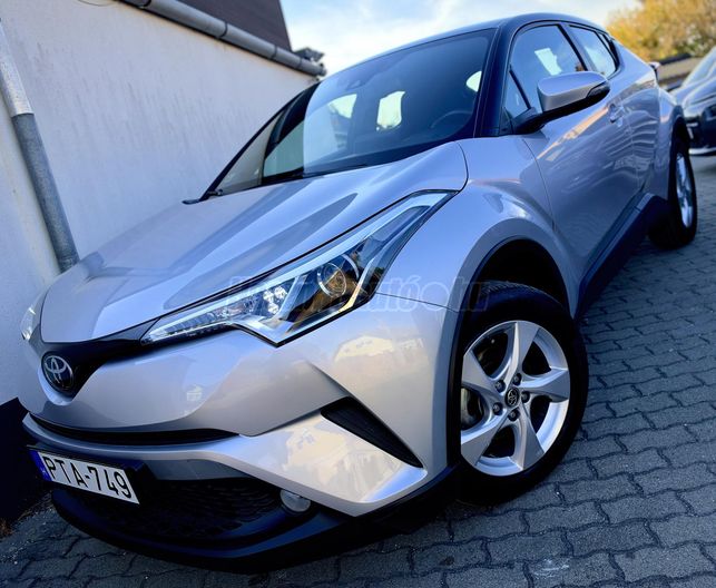TOYOTA C-HR 1.2T Active