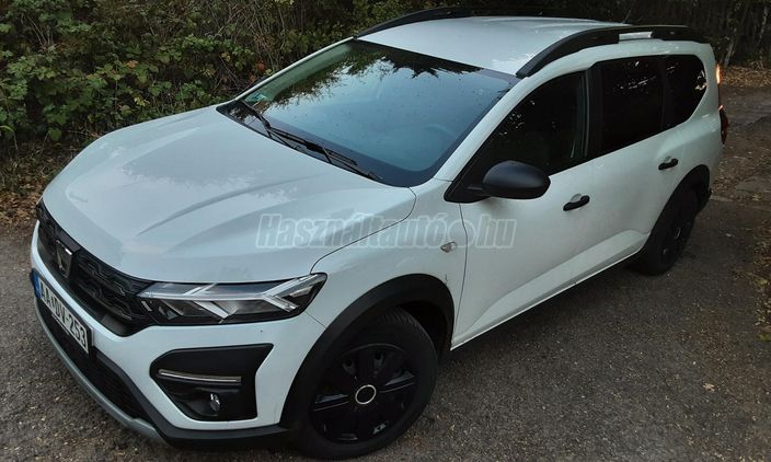 DACIA JOGGER 1.0 ECO-G Essential LPG (7 személyes )