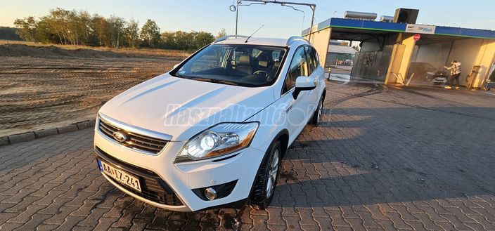 FORD KUGA 2.0 TDCi Titanium 4WD Powershift