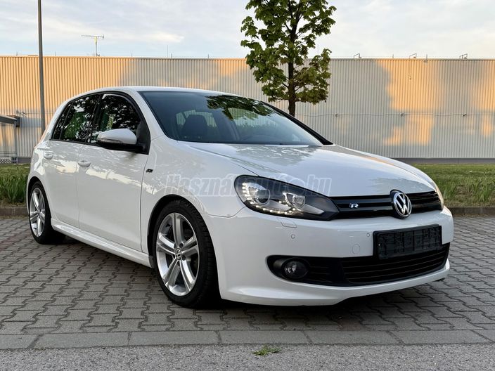 VOLKSWAGEN GOLF VI 2.0 TDI Highline