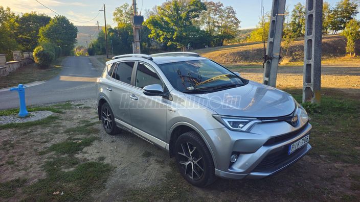 TOYOTA RAV 4 Rav4 2.5 Hybrid Selection Silver 2WD e-CVT