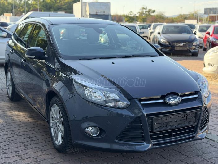 FORD FOCUS 1.6 Ti-VCT Titanium