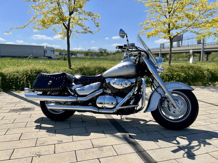 SUZUKI VL 1500 (INTRUDER)