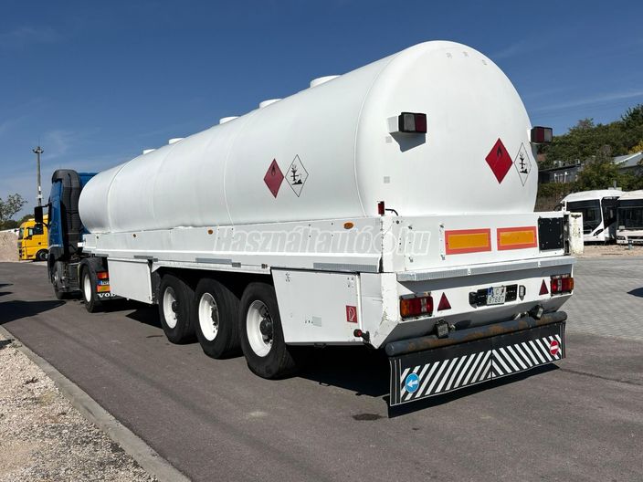 KASSBOHRER STB 43m3 PETROL Üzemanyagtartályos CSERE - BESZÁMÍTÁS LEHETSÉGES
