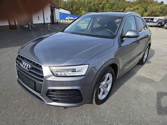 AUDI Q3 2.0 TDi Sport
