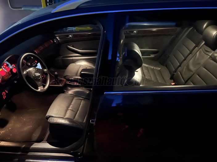 AUDI A6 2.5 TDI quattro Ambition